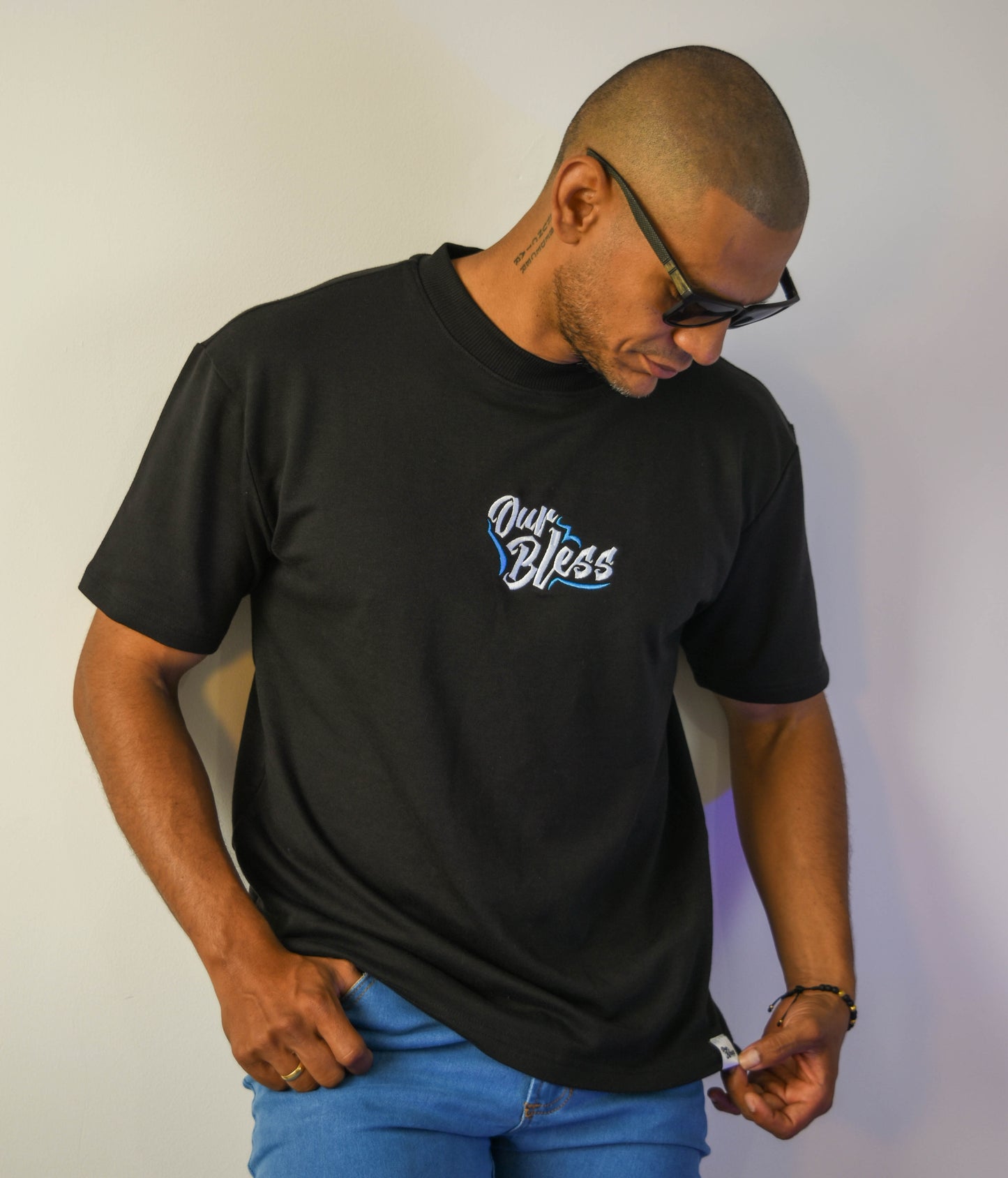 SACRED Oversized Tee Negro