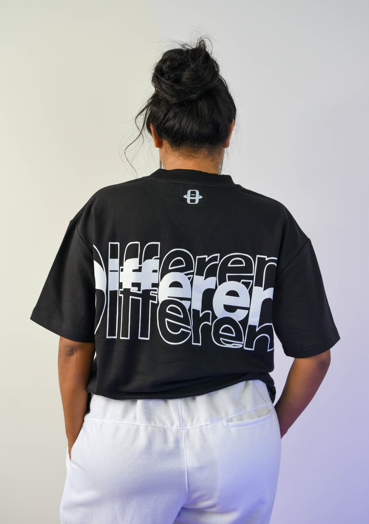 GENESIS Oversized Tee Negro