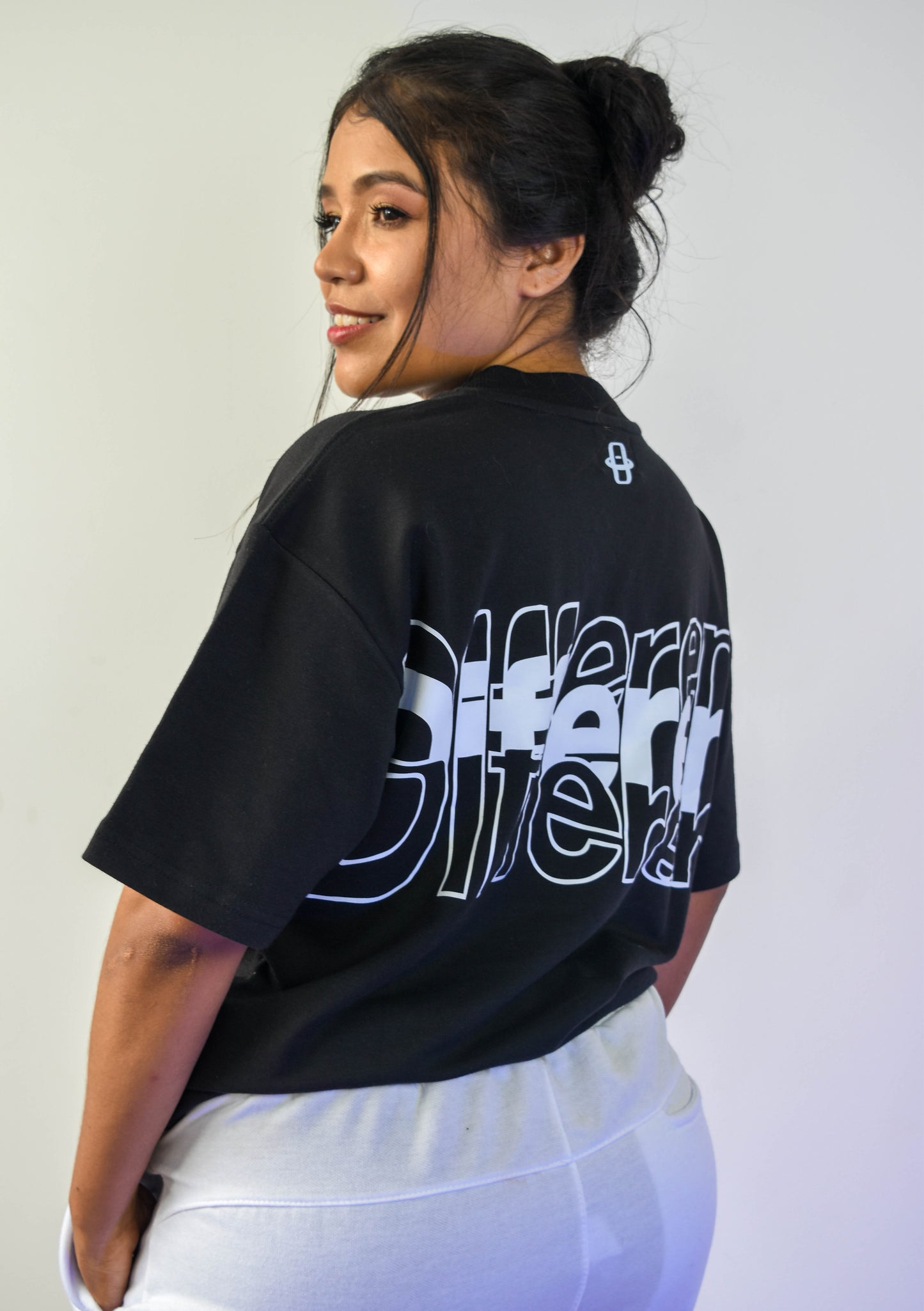 GENESIS Oversized Tee Negro